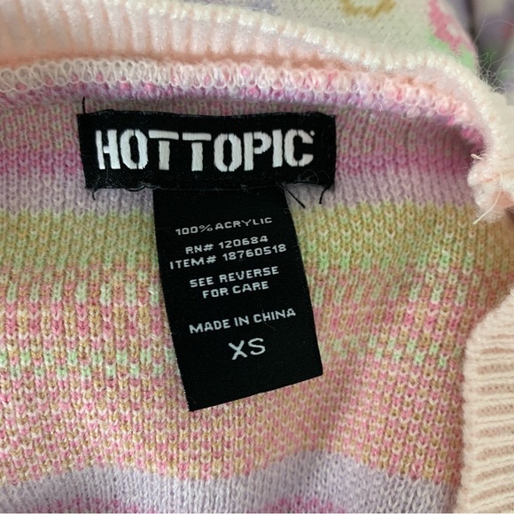 Hot Topic Pastel Teddy Bear & Strawberries Cardigan Longline Sweater Kawaii - Picture 10 of 17